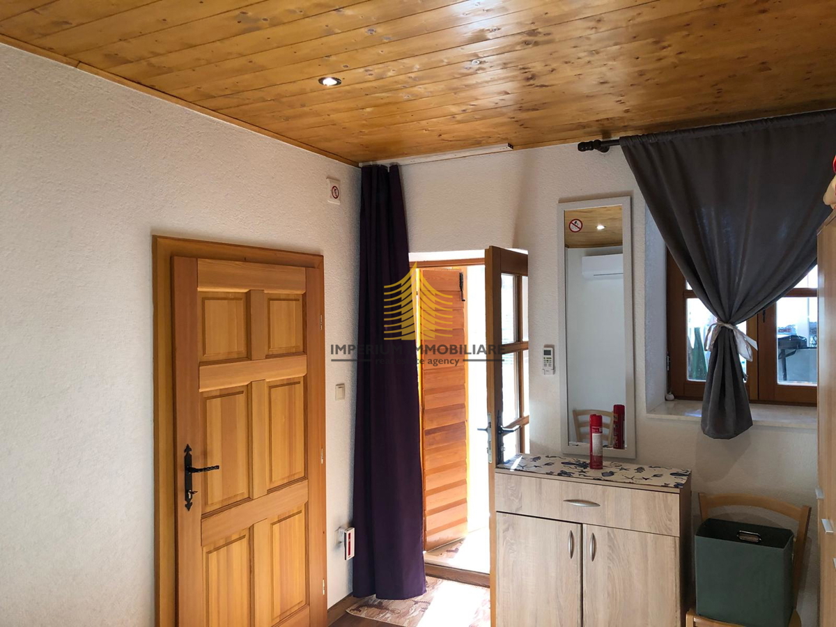 Hiša, Prodaja, Samostojna