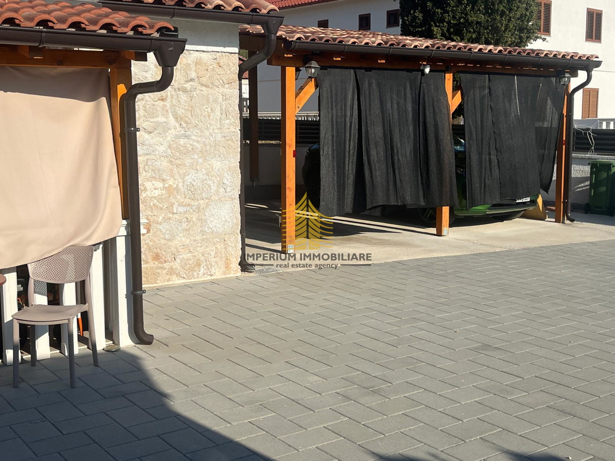 Hiša, Prodaja, Samostojna
