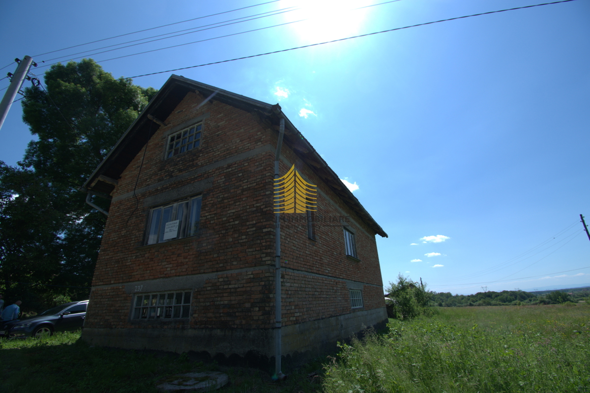 Hiša, Prodaja