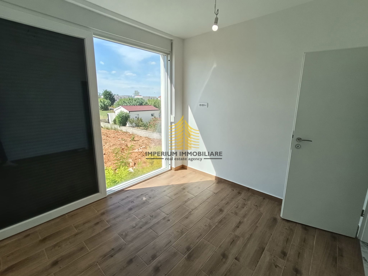 Stan, Prodaja, Privlaka, 103,50 m2, 3,5-prostorski (3P+DB)