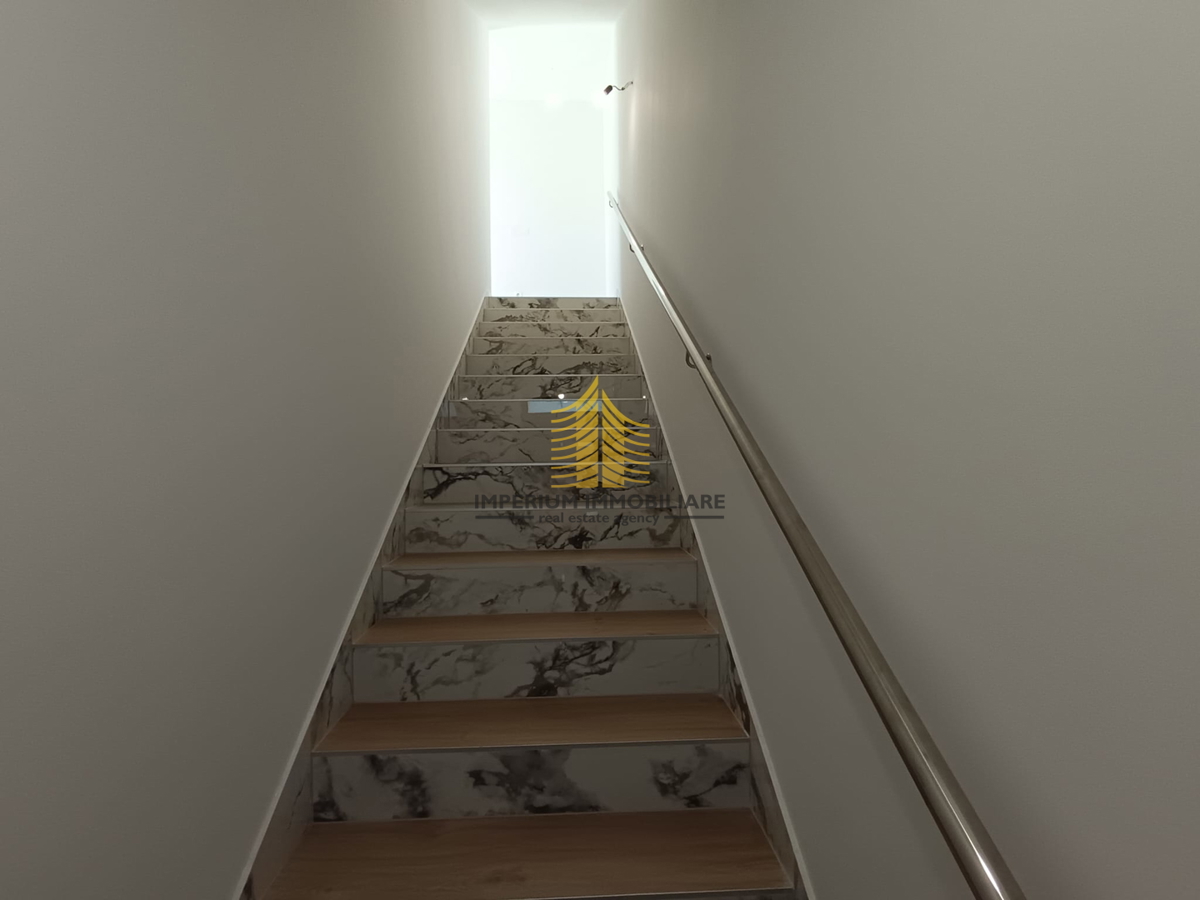 Stan, Prodaja, Privlaka, 103,50 m2, 3,5-prostorski (3P+DB)