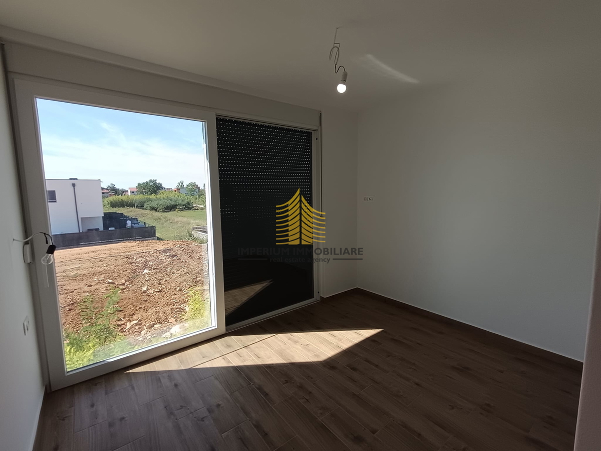 Stan, Prodaja, Privlaka, 103,50 m2, 3,5-prostorski (3P+DB)