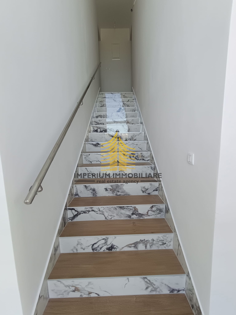 Stan, Prodaja, Privlaka, 103,50 m2, 3,5-prostorski (3P+DB)