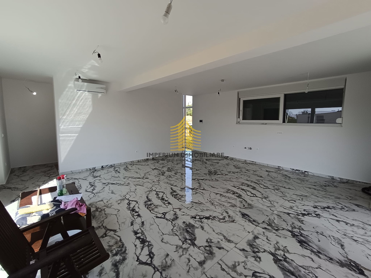 Stan, Prodaja, Privlaka, 103,50 m2, 3,5-prostorski (3P+DB)