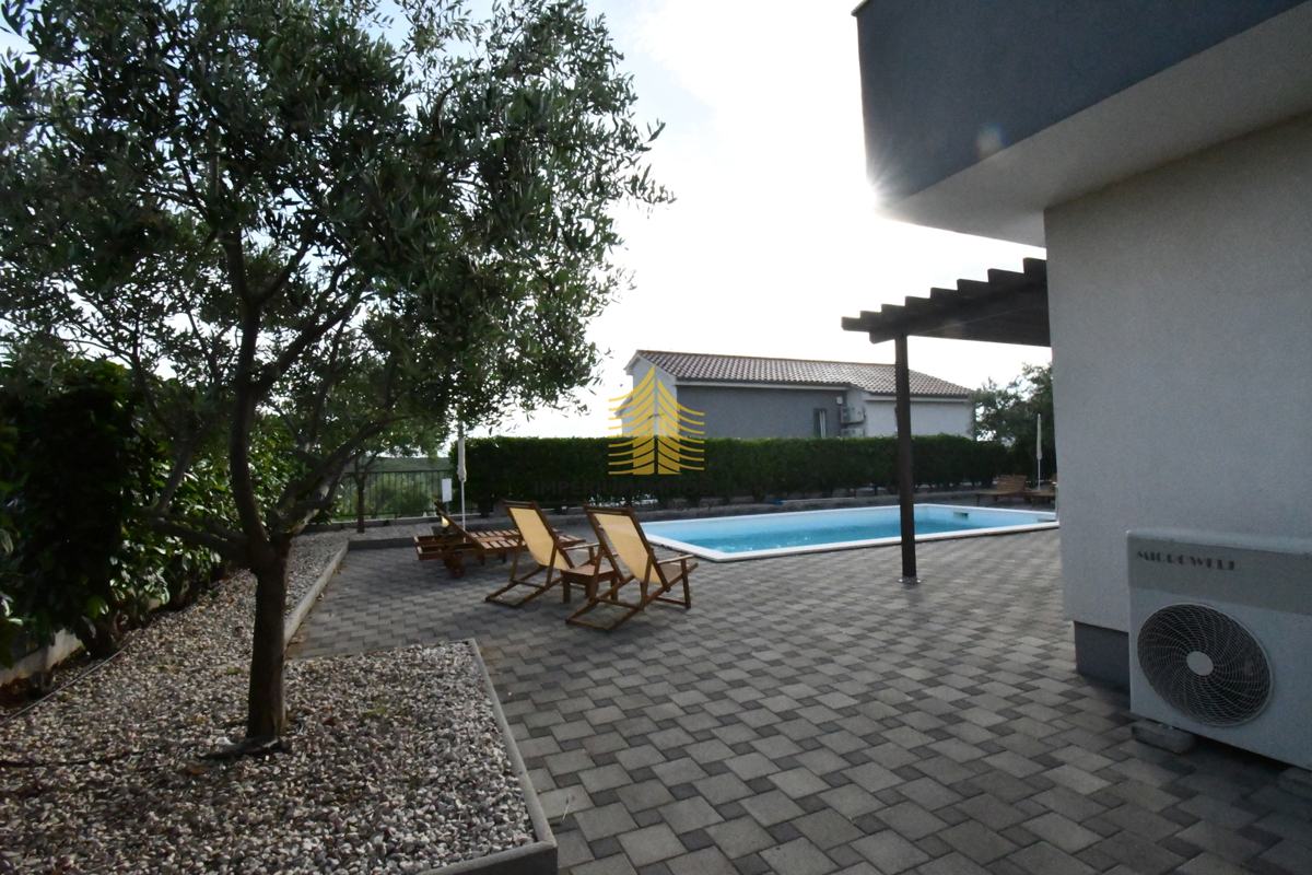 Hiša, Prodaja, Sukošan, Debeljak, 251 m2, Vila