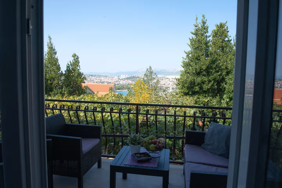 Hiša, prodaja, Podstrana, 150 m2, dvojna