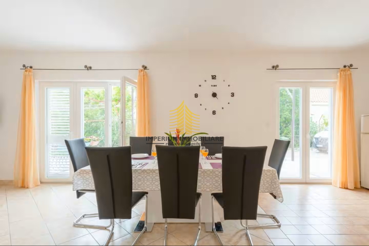 Hiša, prodaja, Podstrana, 150 m2, dvojna