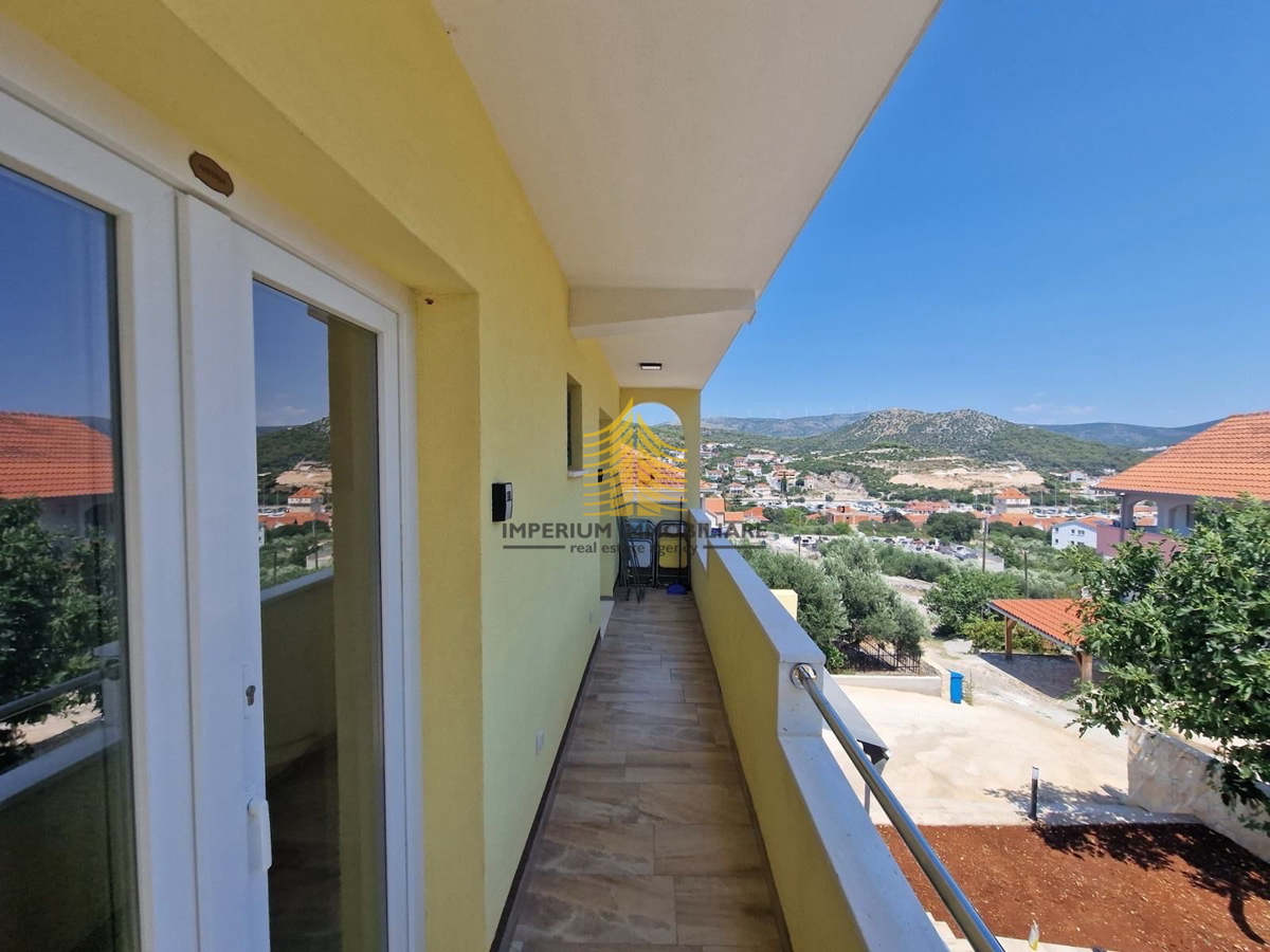 Hiša, prodaja, Marina, 100 m2, samostojna