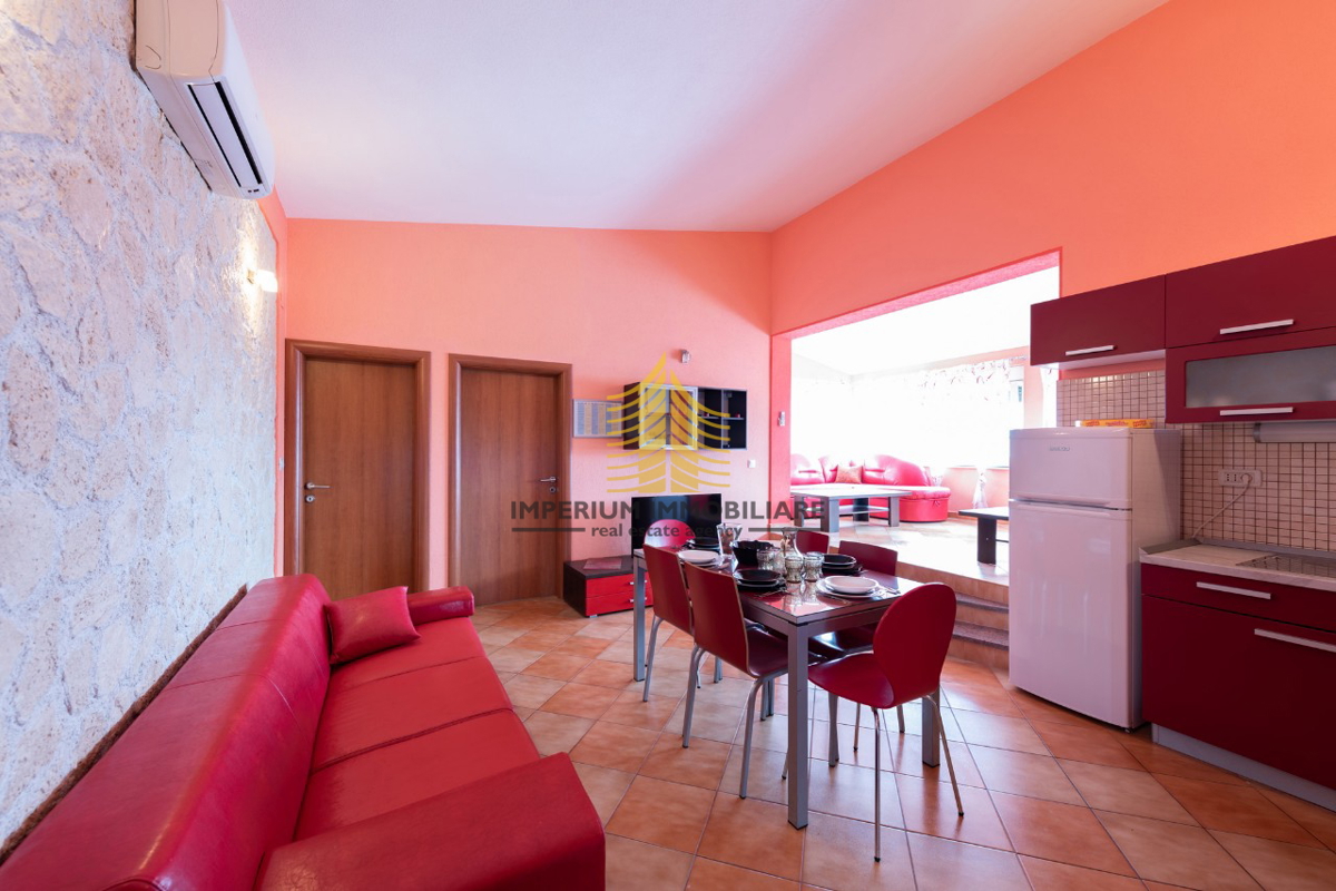 Hiša, prodaja, Marina, 470 m2, samostojna