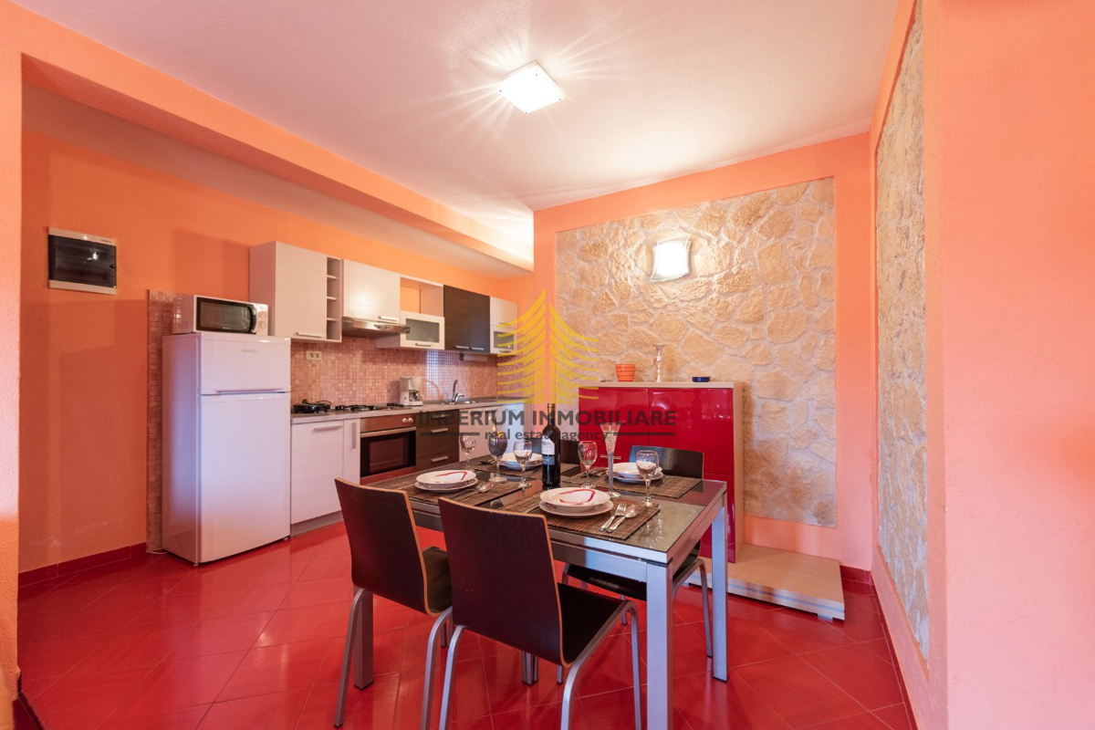 Hiša, prodaja, Marina, 470 m2, samostojna