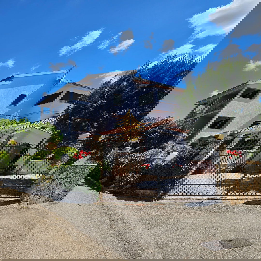 Hiša, prodaja, Marina, 470 m2, samostojna