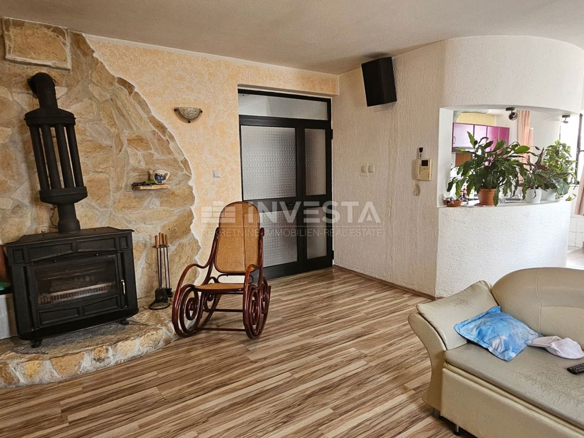 Hrvaška, Istra, Pula, Šijana, velika stanovanje 153m2 na odlični lokaciji