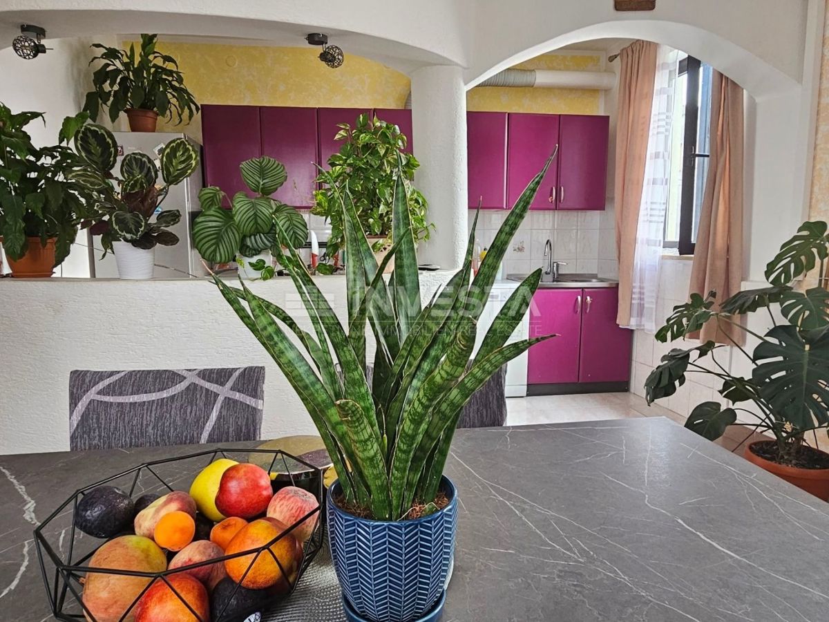 Hrvaška, Istra, Pula, Šijana, velika stanovanje 153m2 na odlični lokaciji