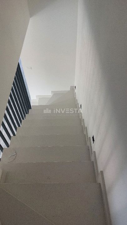 Dvojna hiša 96m2 v okolici Poreča