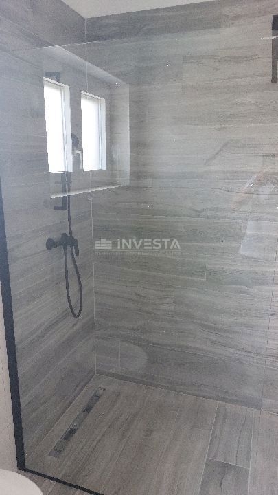 Dvojna hiša 96m2 v okolici Poreča