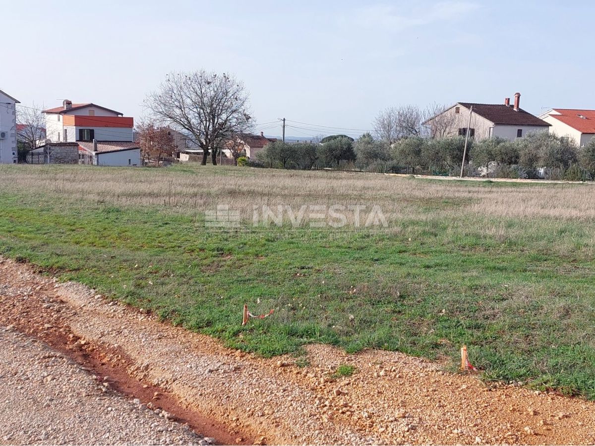 Okolica Poreča, gradbeno zemljišče 1474 m2