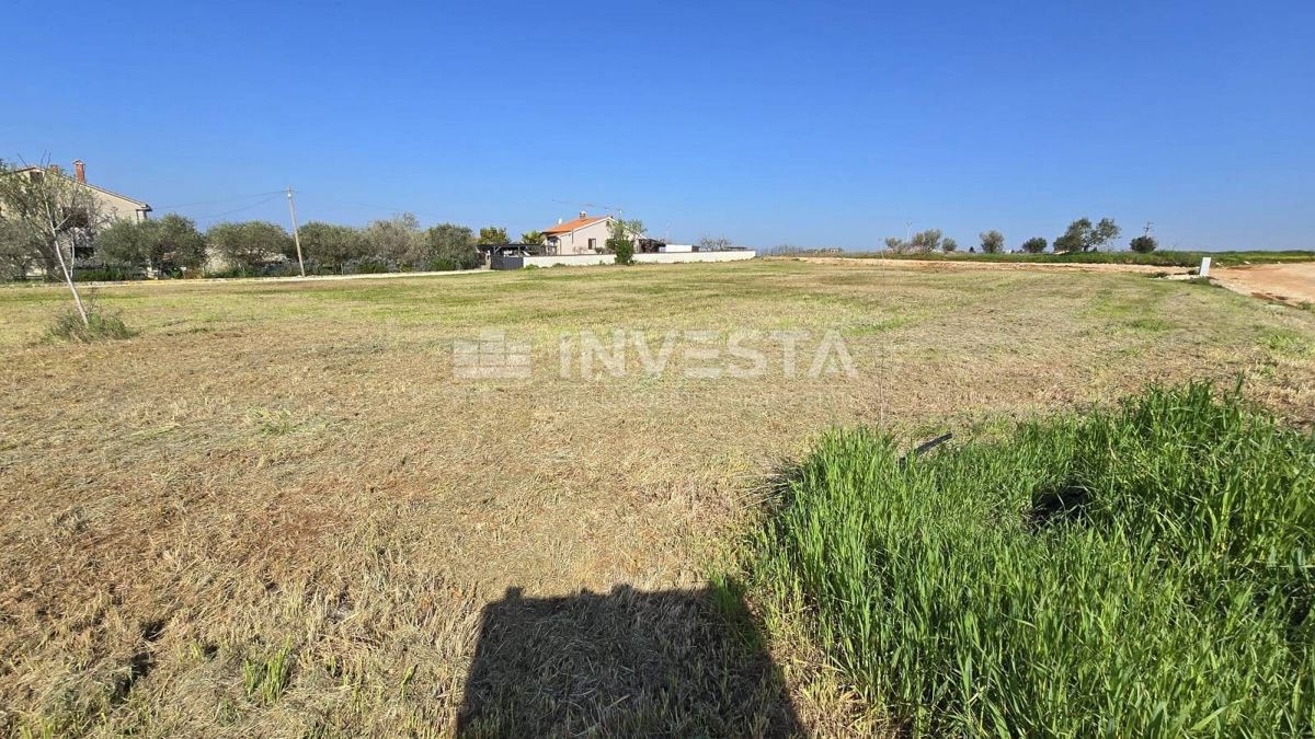 Okolica Poreča, gradbeno zemljišče 1474 m2