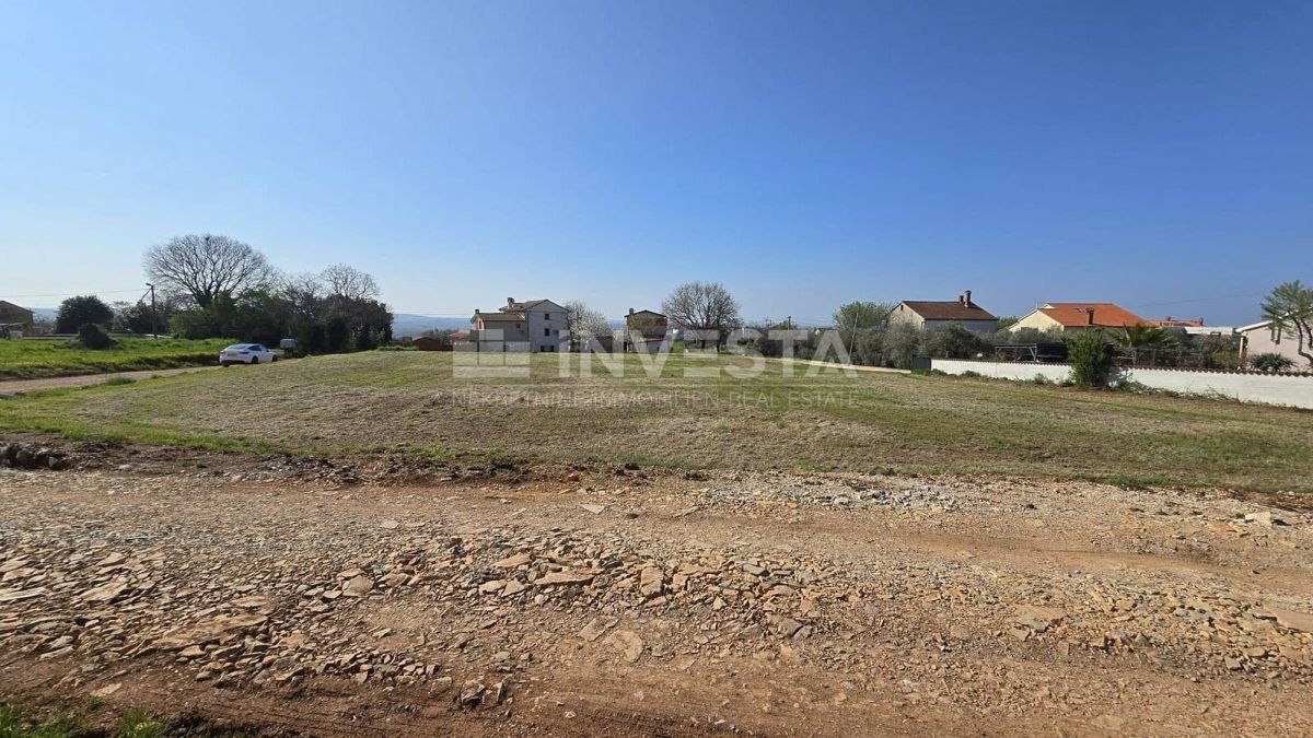 Okolica Poreča, gradbeno zemljišče 1474 m2