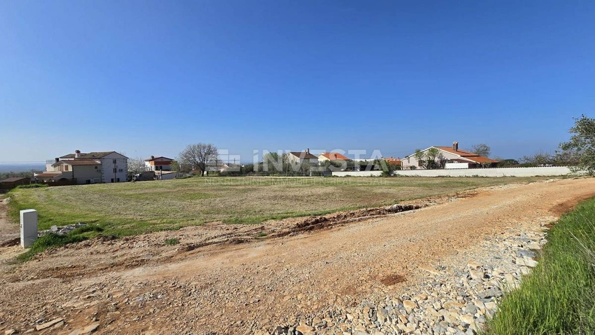 Okolica Poreča, gradbeno zemljišče 1474 m2