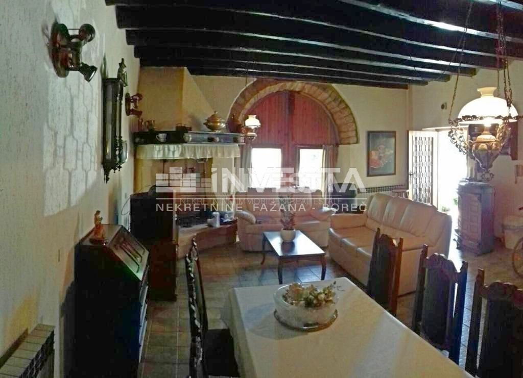 Okolica Vrsarja, družinska hiša, možna menjava za stanovanje v novogradnji