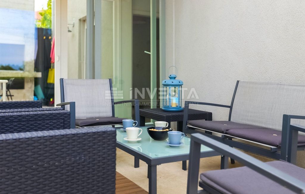 Poreč okolica, pritlična hiša z bazenom