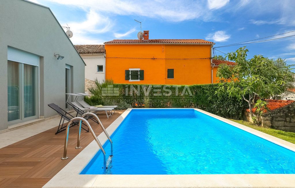 Poreč okolica, pritlična hiša z bazenom
