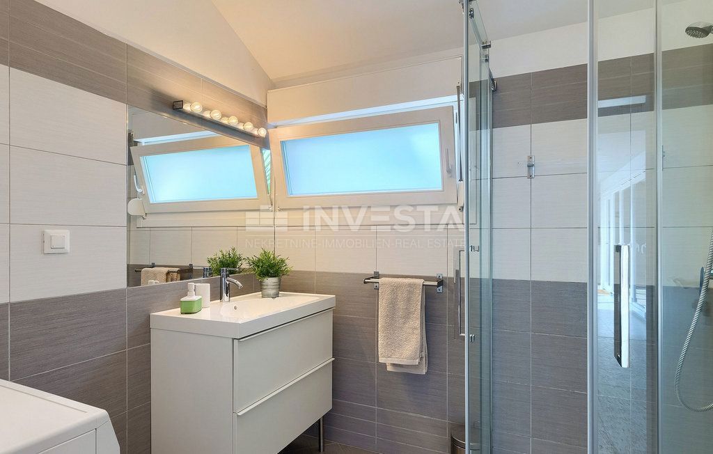 Poreč okolica, pritlična hiša z bazenom