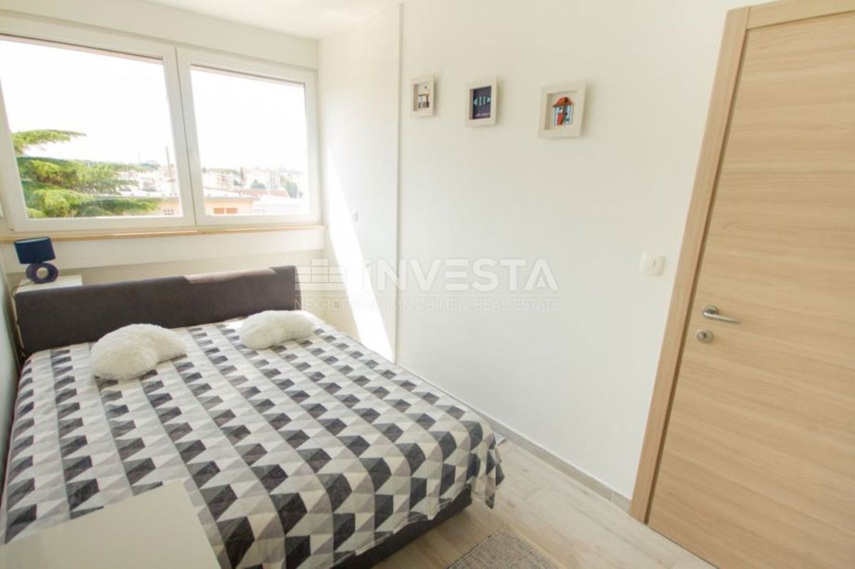 Pulj, Veruda - Stanovanje na frekventni lokaciji, 900m od morja, 61m²