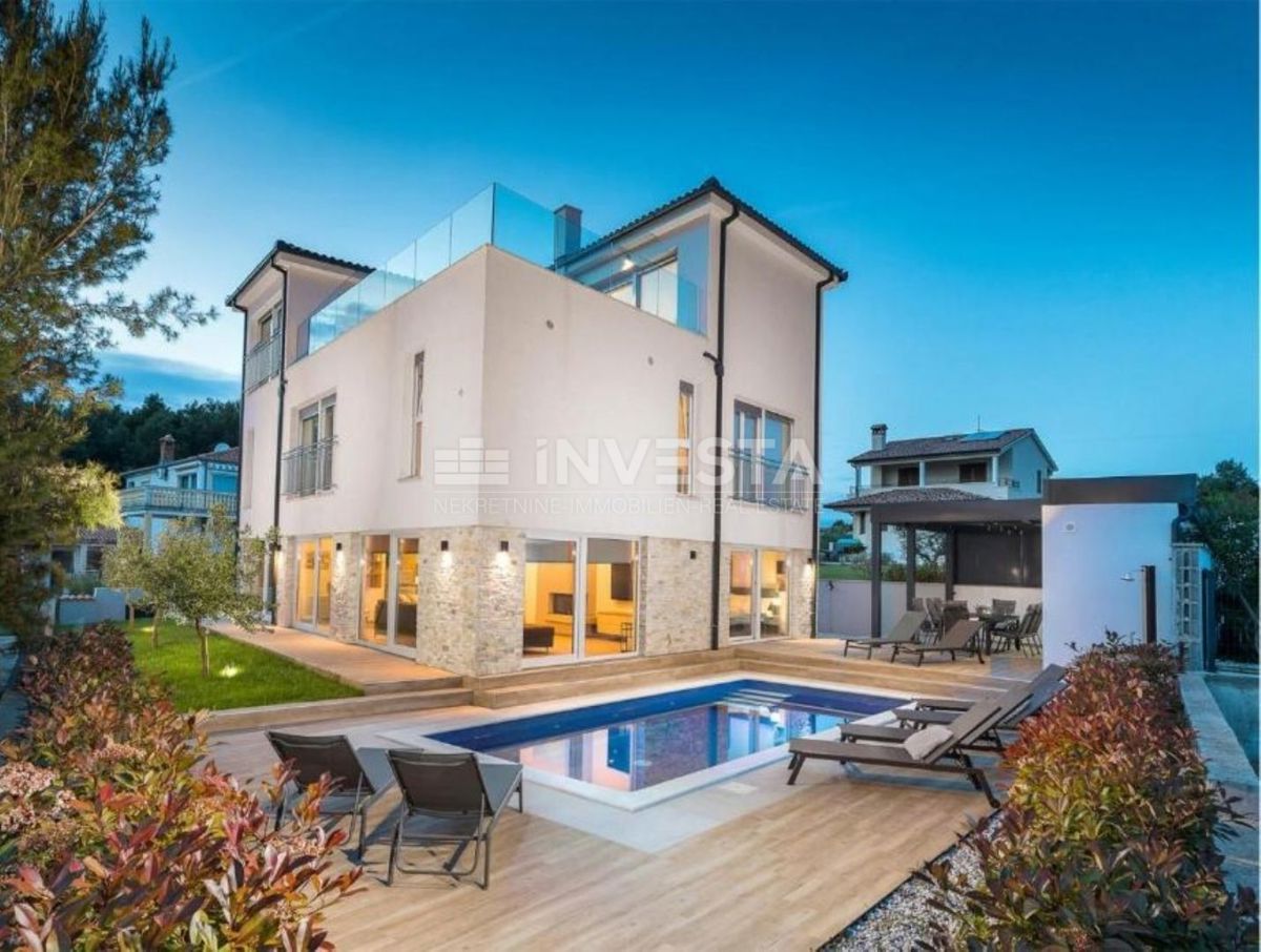 Fažana - Moderna vila 360m², pogled na morje in Brijuni
