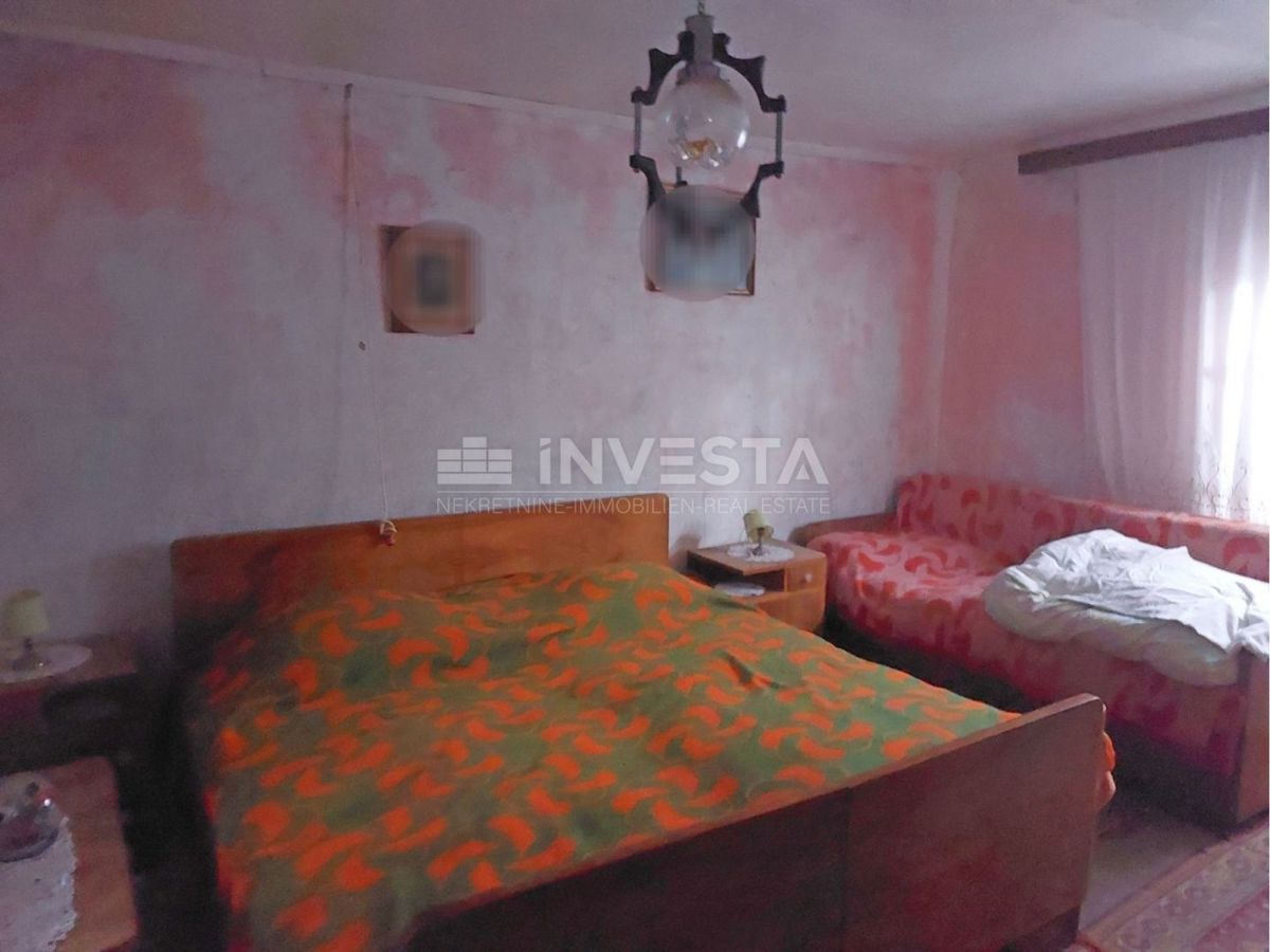 Avtohtona Istrska Hiša v Okolici Višnjana, Velik Vrt