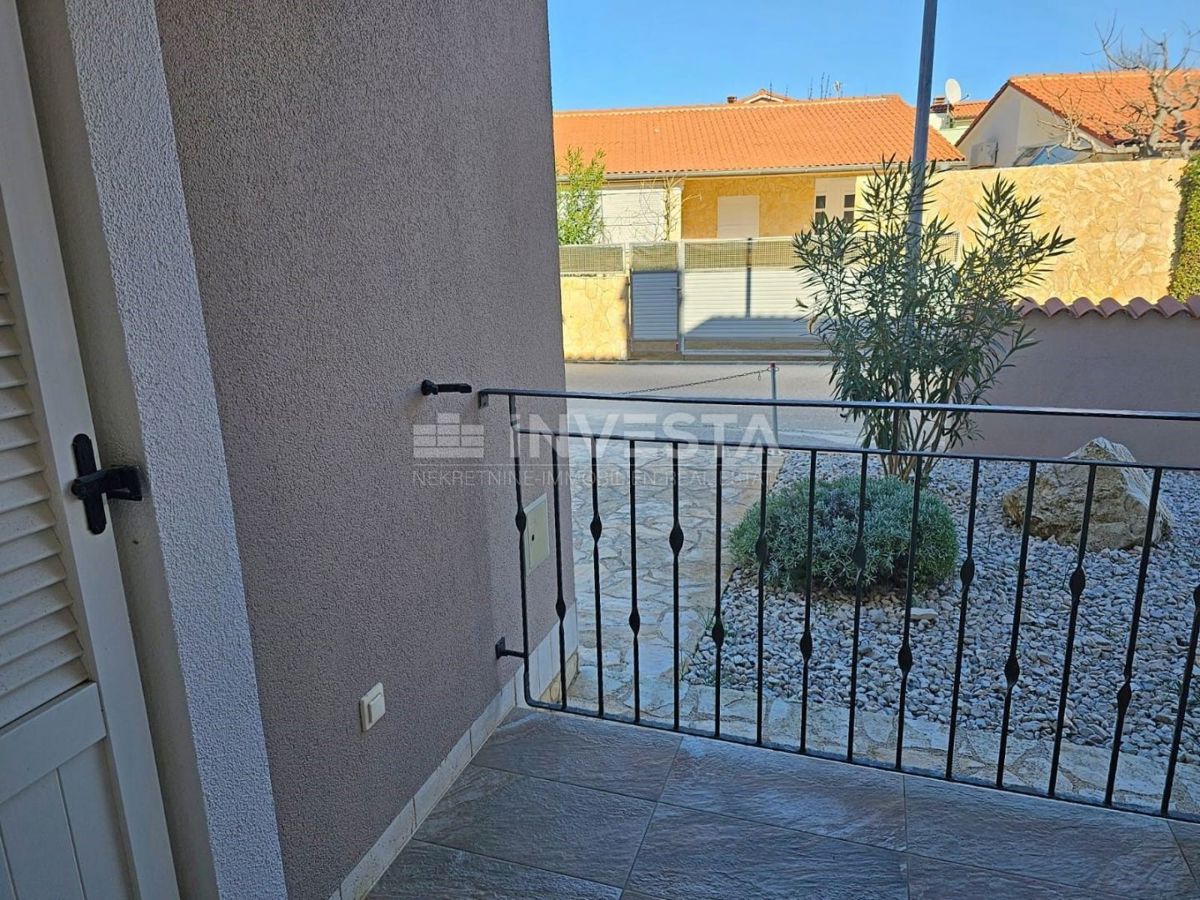 Stanovanje v Pritličju s Teraso in Vrtom, Medulin