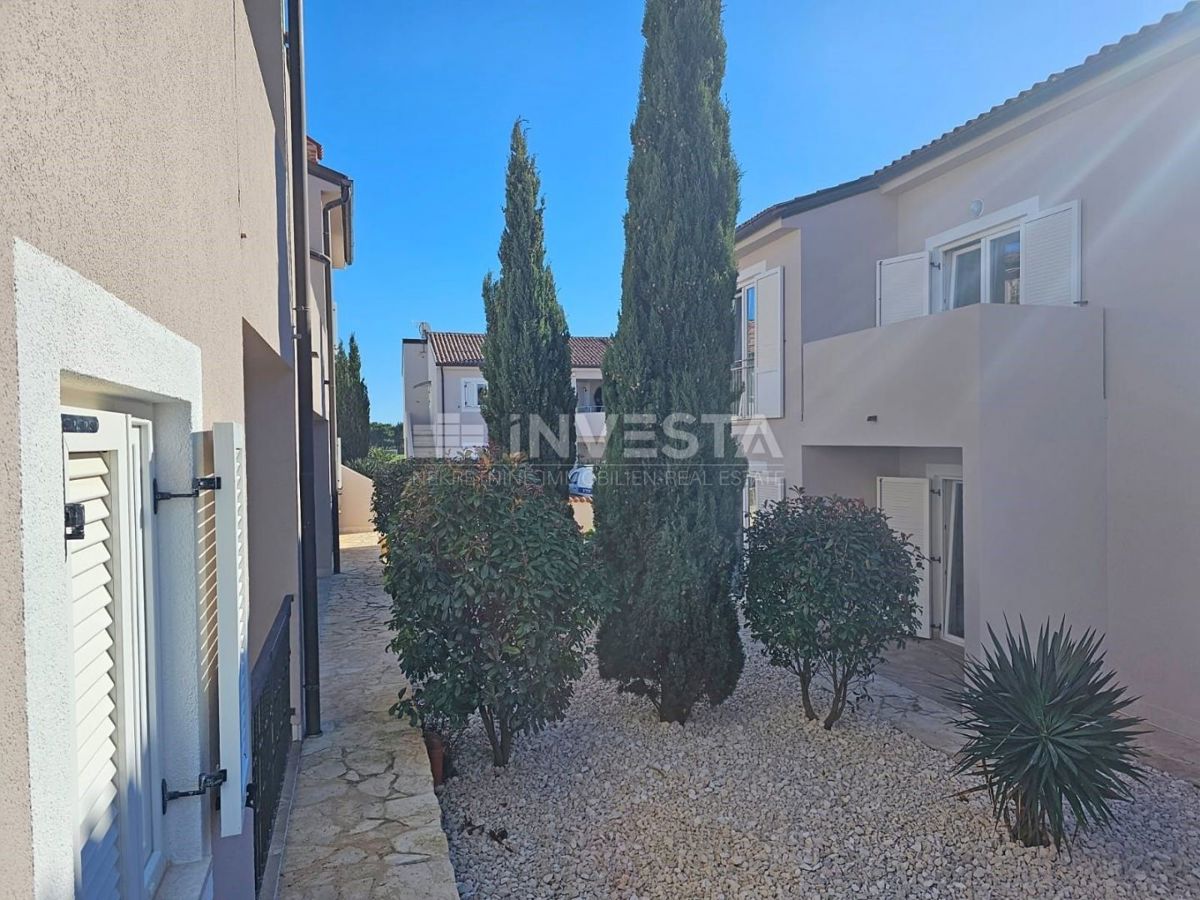 Stanovanje v Pritličju s Teraso in Vrtom, Medulin