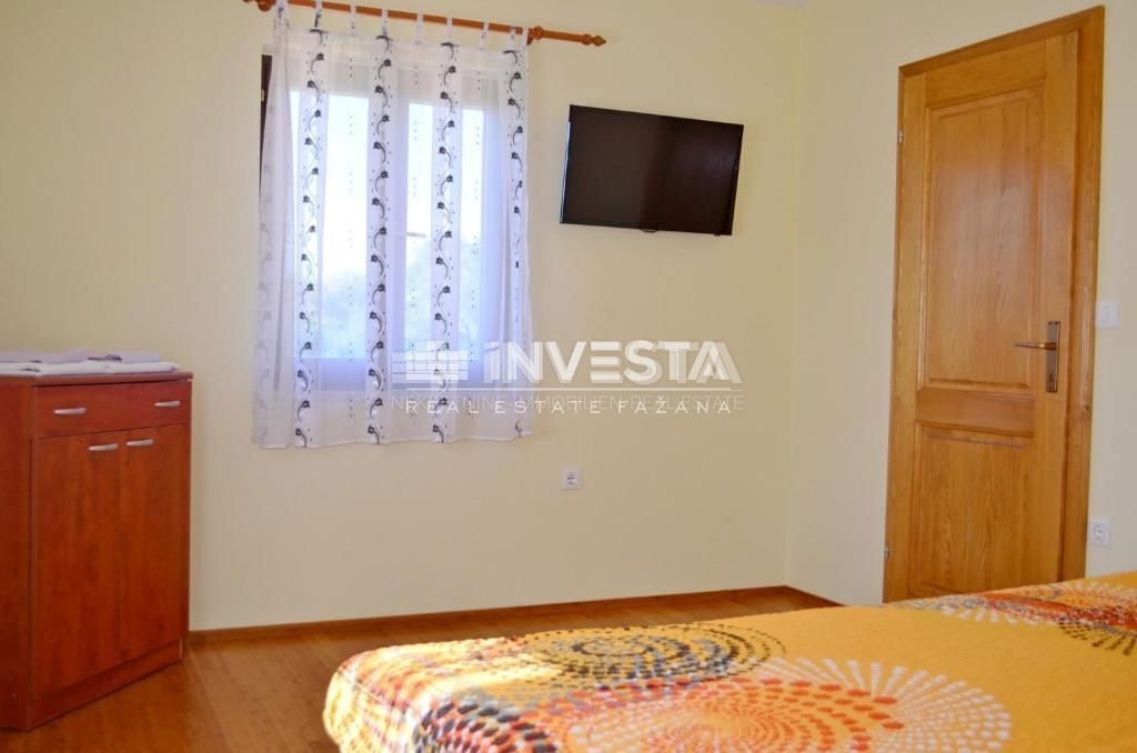 Medulin, Počitniška hiša z bazenom, 230 m2