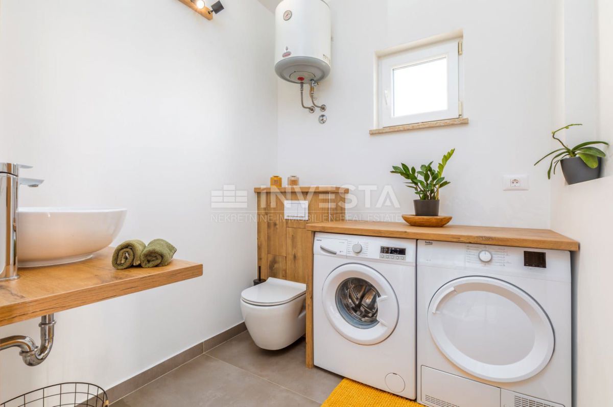 Fažana, Valbandon, duplex stanovanje 76 m², 500m od morja