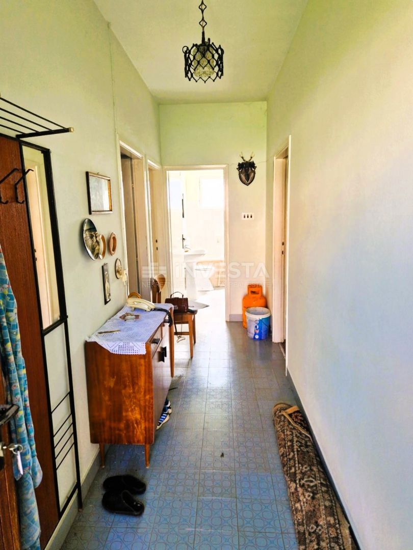 Fažana - Hiša z velikim vrtom in garažo, 250 m od morja