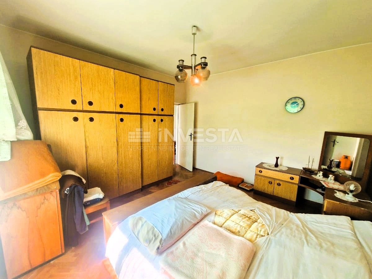 Fažana - Hiša z velikim vrtom in garažo, 250 m od morja