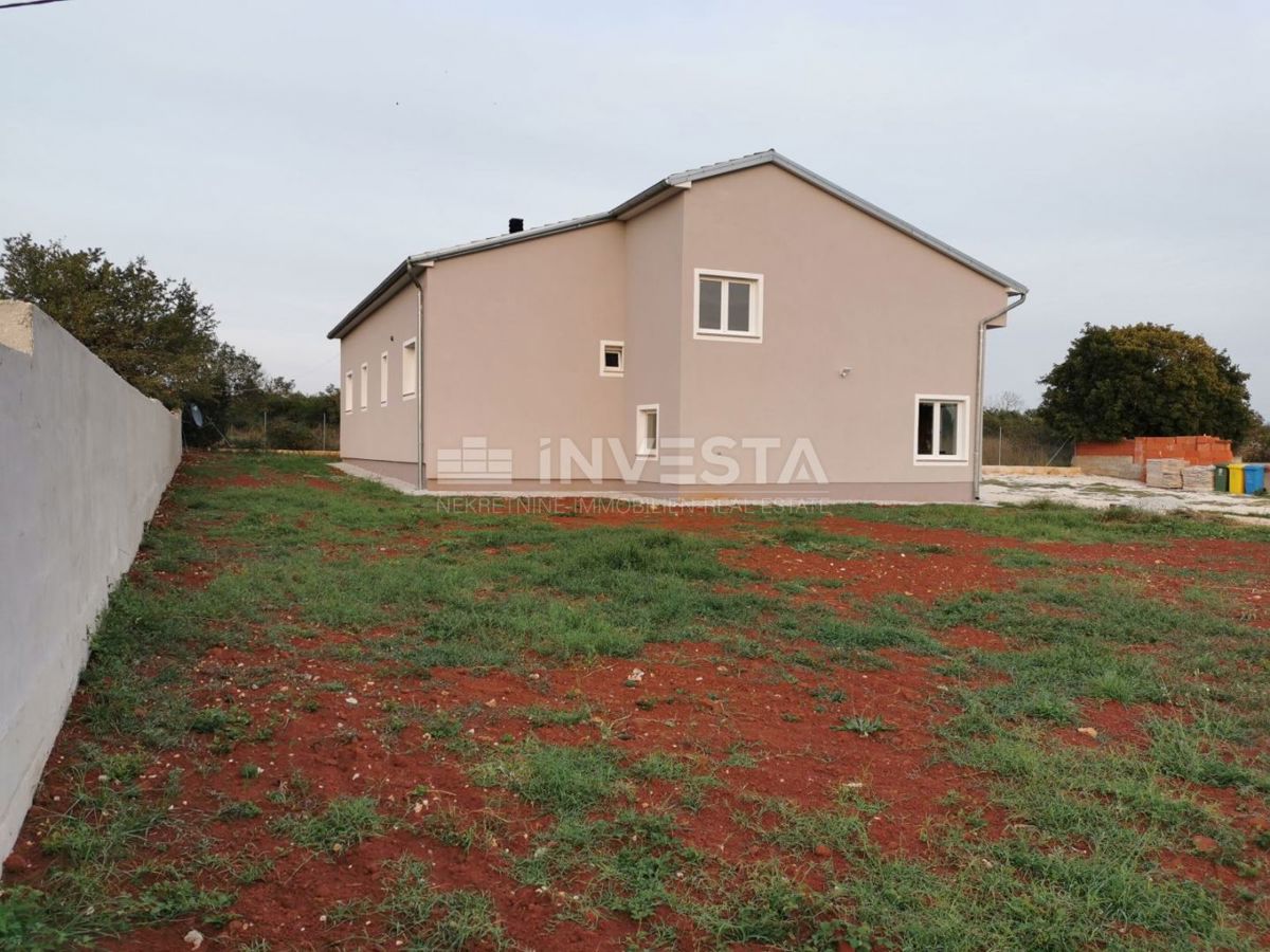 Hiša Škatari, Pula, 205m2