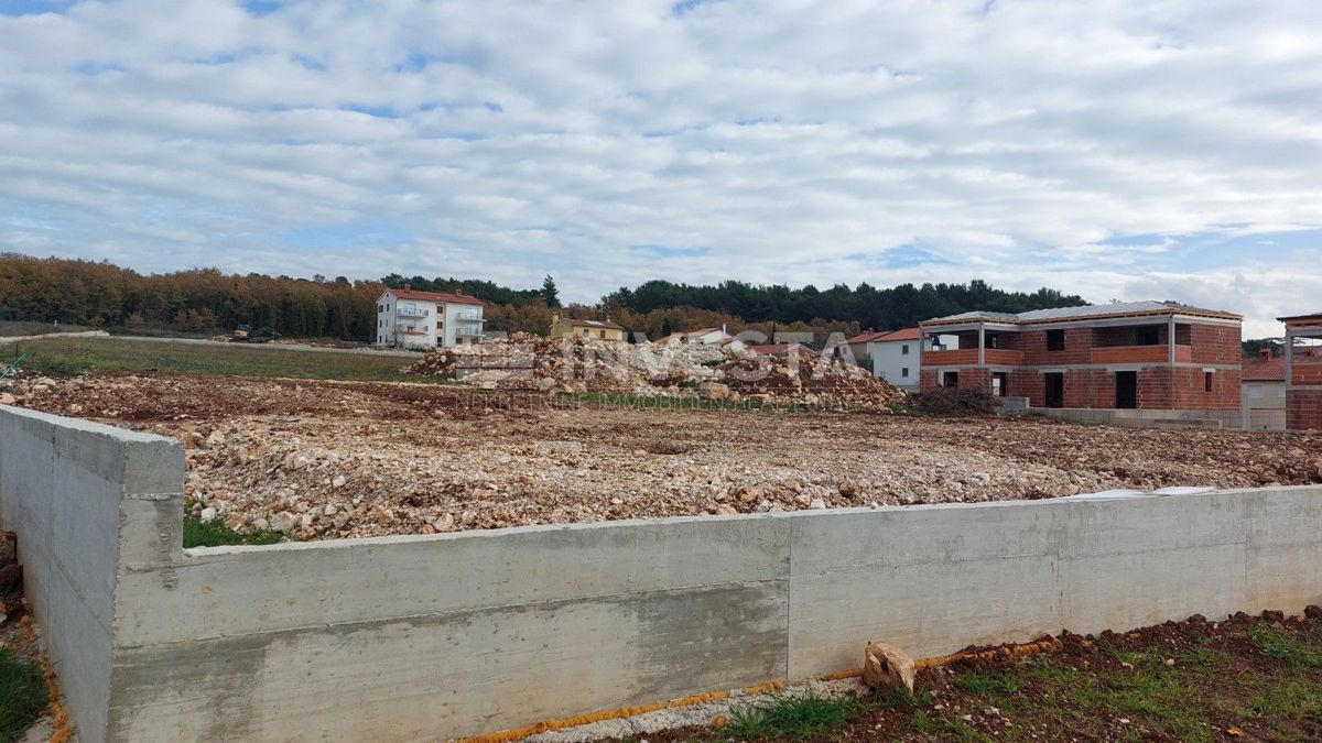 Gradbeno zemljišče