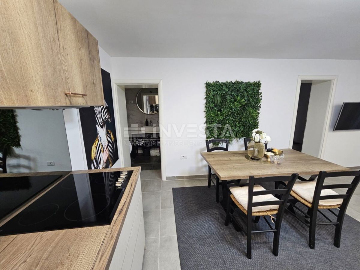 Fažana – Luksuzno stanovanje z vrtom, 400 m od morja