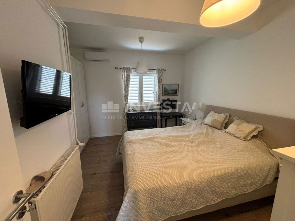 Peroj, družinska hiša blizu plaže