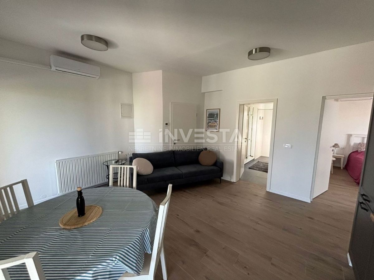 Peroj, družinska hiša blizu plaže