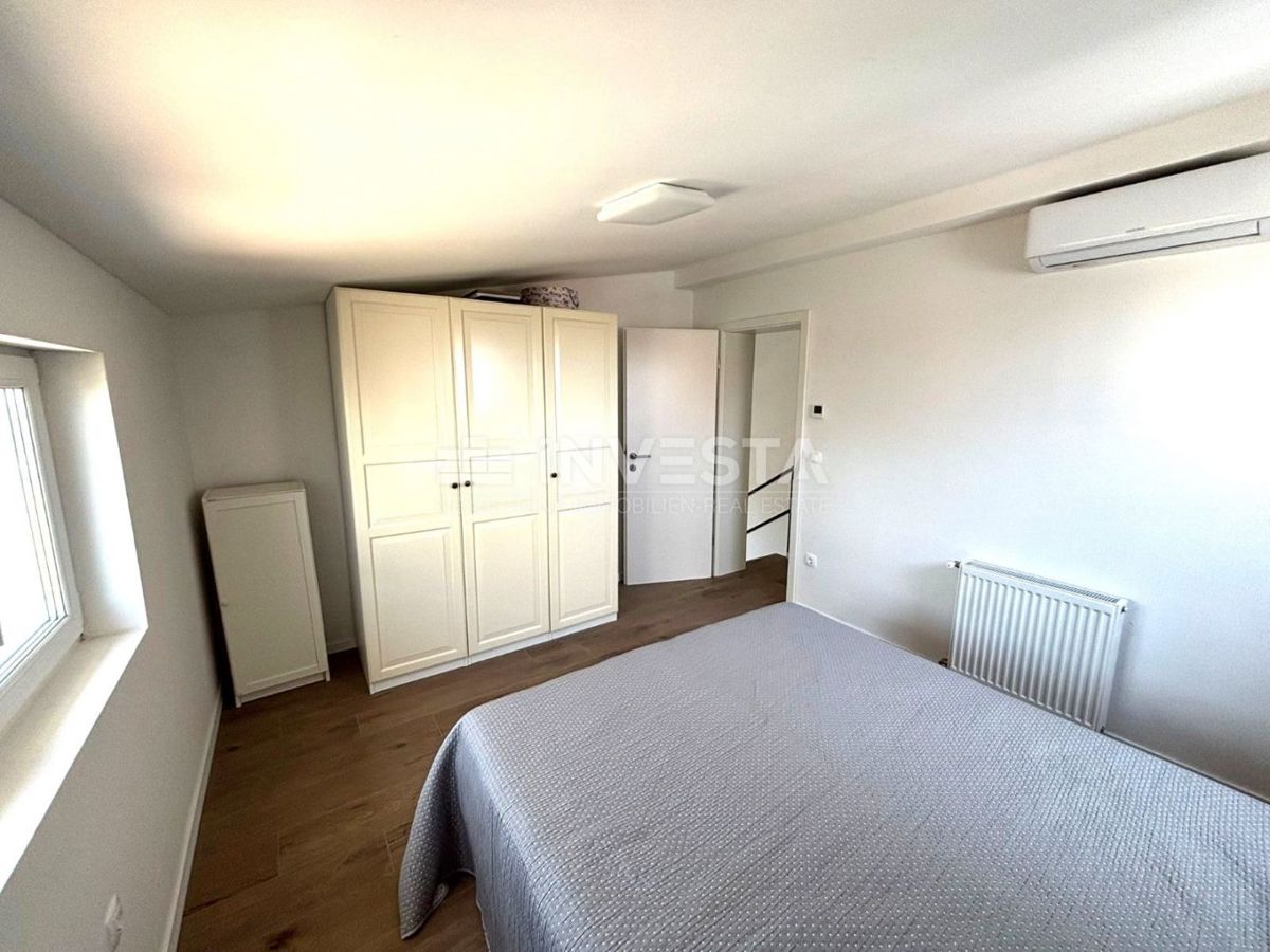 Peroj, družinska hiša blizu plaže