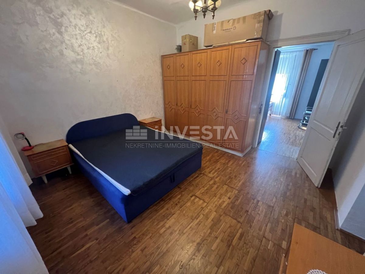 Pulj, Šijana enonadstropna hiša