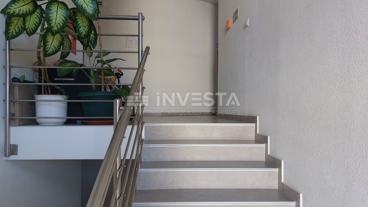 Čudovito stanovanje v središču Umaga, 150 m od morja