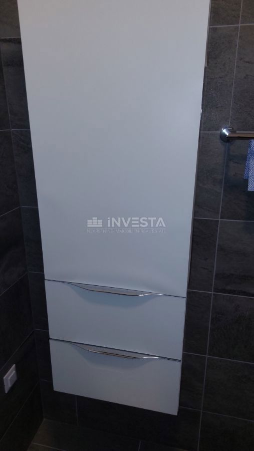 Čudovito stanovanje v središču Umaga, 150 m od morja