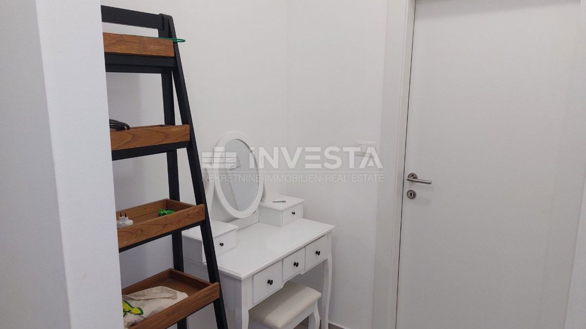 Čudovito stanovanje v središču Umaga, 150 m od morja