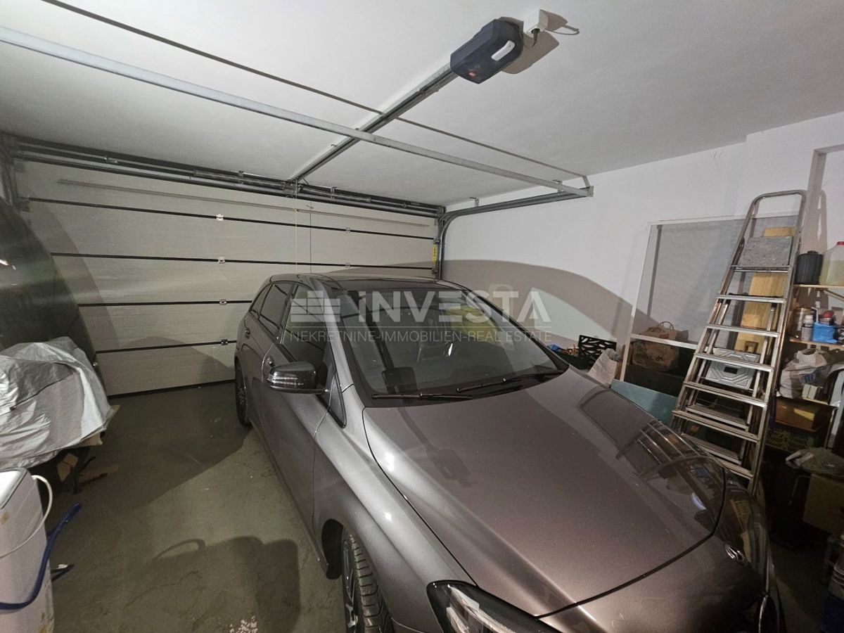 Pula center, popolnoma opremljena nova hiša z garažo