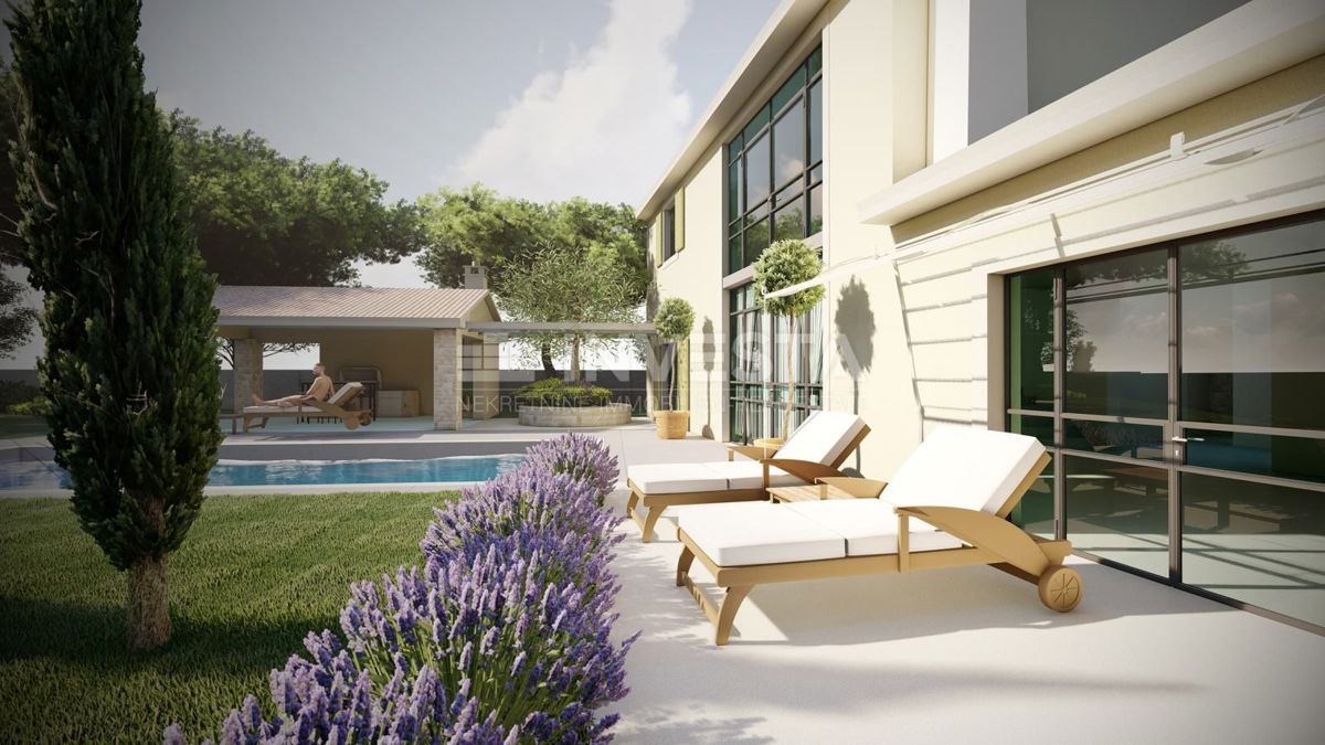 Gradbeno zemljišče z gradbenim dovoljenjem