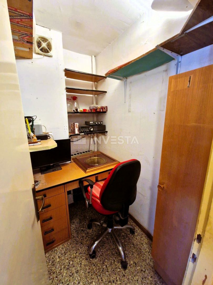 Pula, Stan z 2 terasama in panoramskim razgledom, center