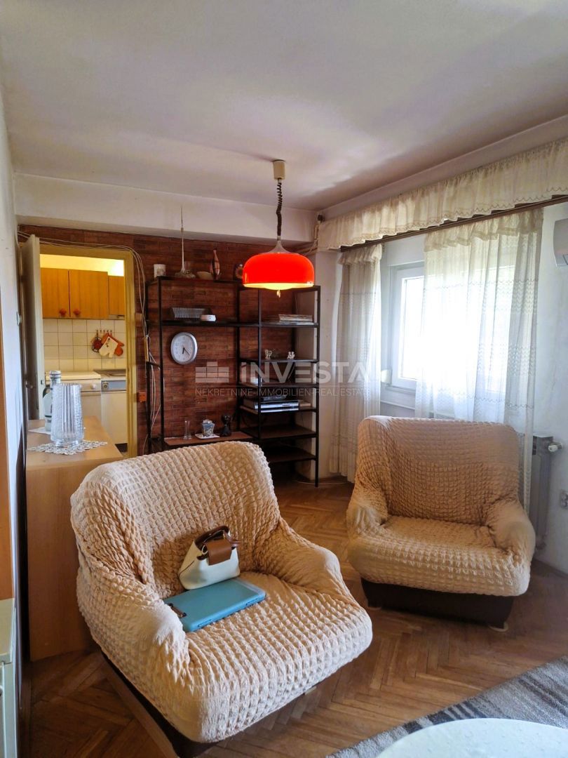 Pula, Stan z 2 terasama in panoramskim razgledom, center